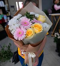 Букет цветов из:  Герберы, Розы и Хризантемы в Подгорной Ставропольского края