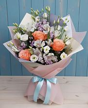 Букет цветов из:  Лизиантусы, Розы, Альстромерии и Гипсофила в Подгорной Ставропольского края