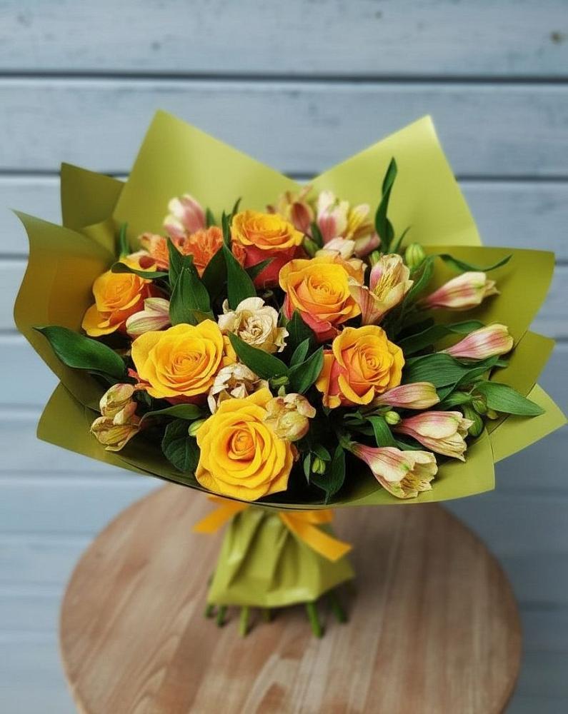 Букет цветов из: Альстромерии и Розы в Подгорной Ставропольского края